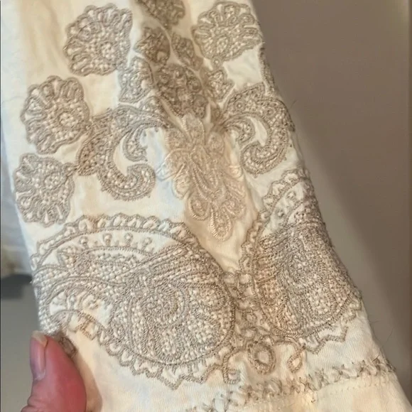 Johnny Was Cream Graphic Long Sleeve Blouse - Picture 4 of 5